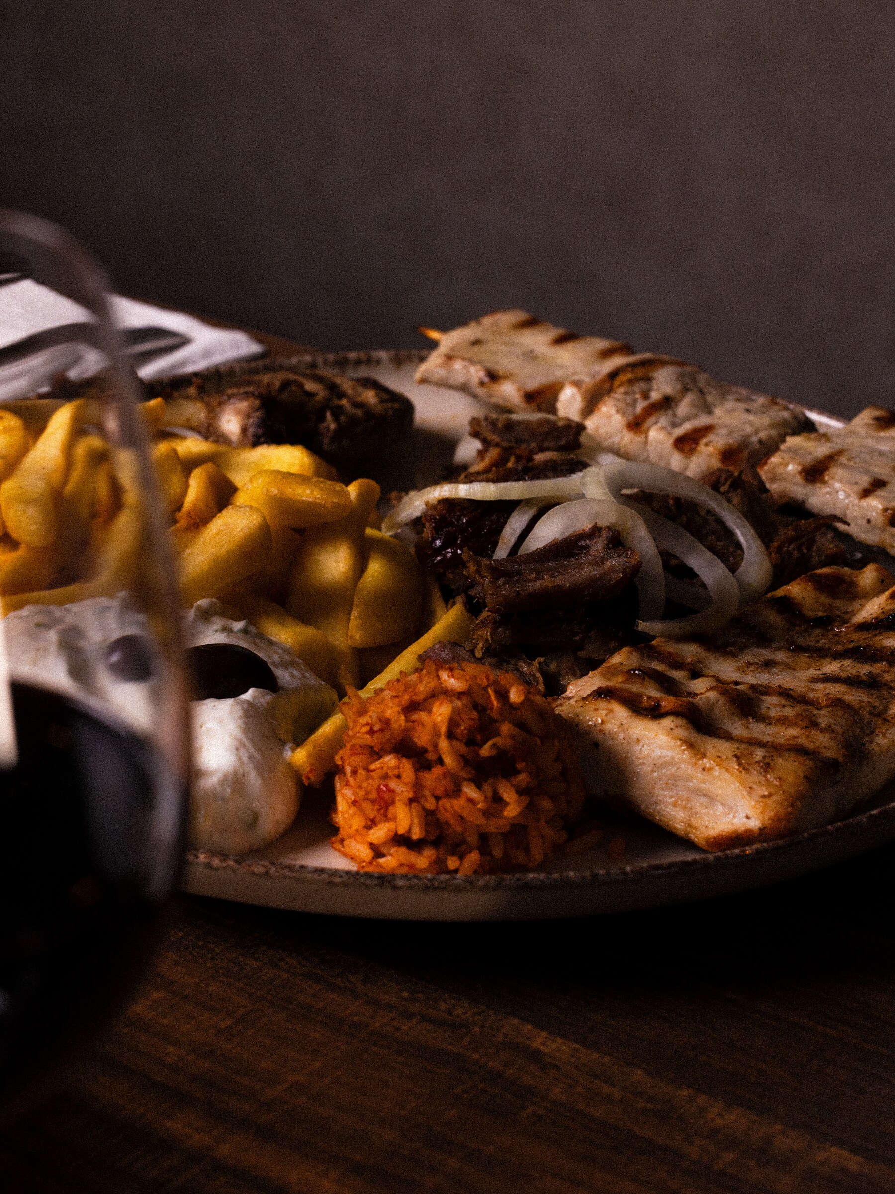 Pilion-schotel — mixed grill bij Thessalia