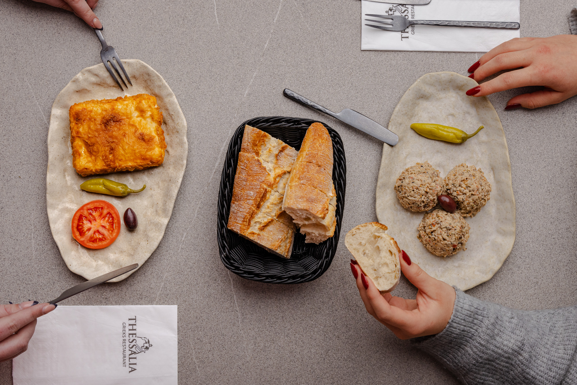 Shared dining bij Thessalia — schotel om te delen